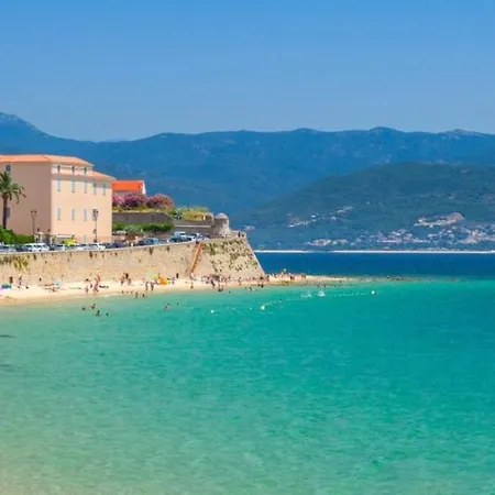 Terrasse Rue Pietonne